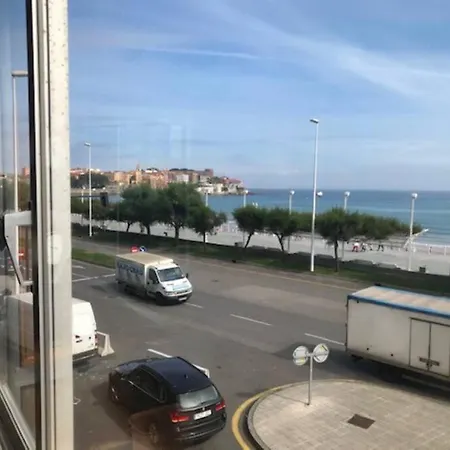 Fantastico Piso En Primera Linea De Playa